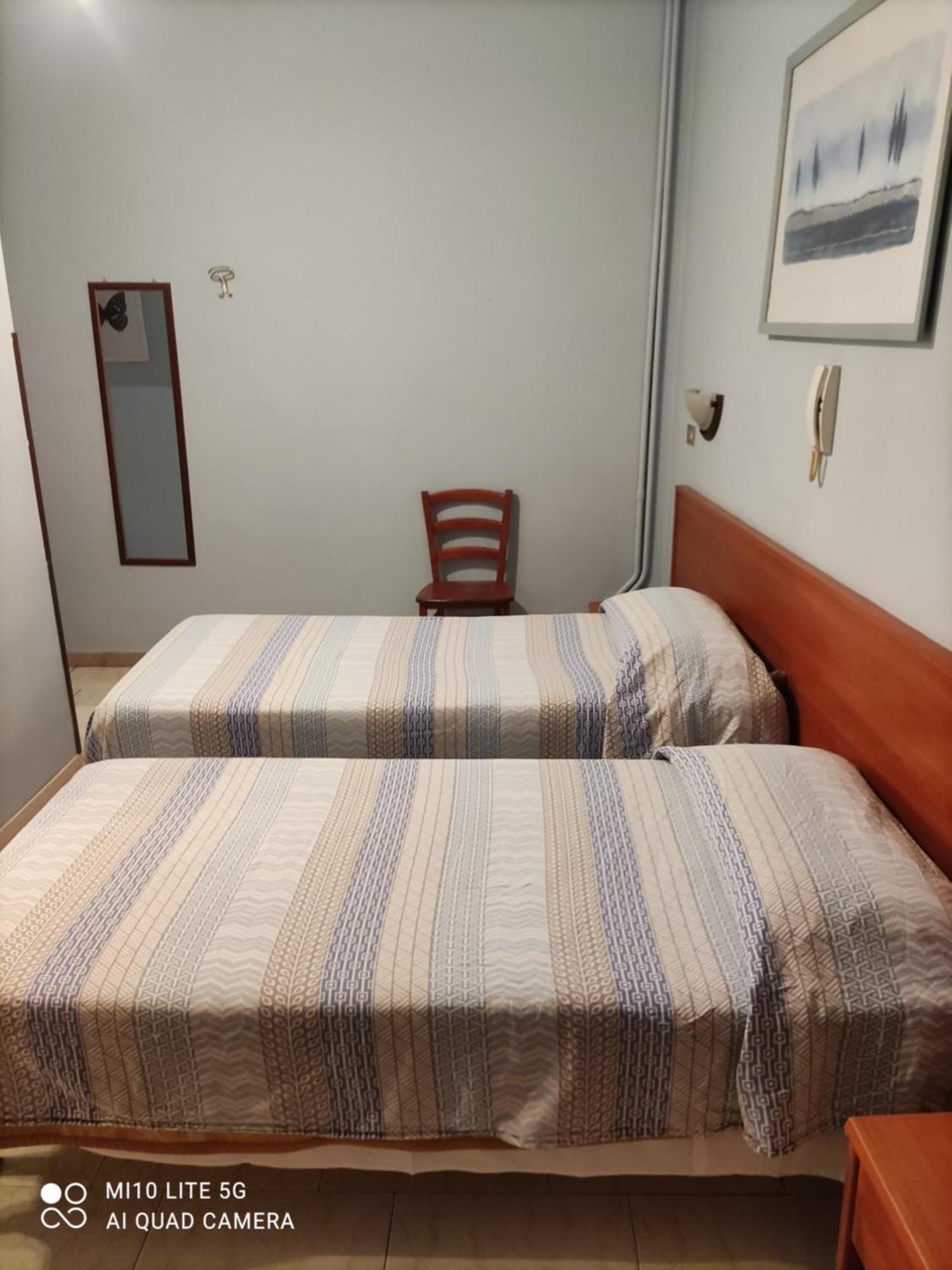 Hostal D'Annunzio House Cesano Boscone Exteriér fotografie